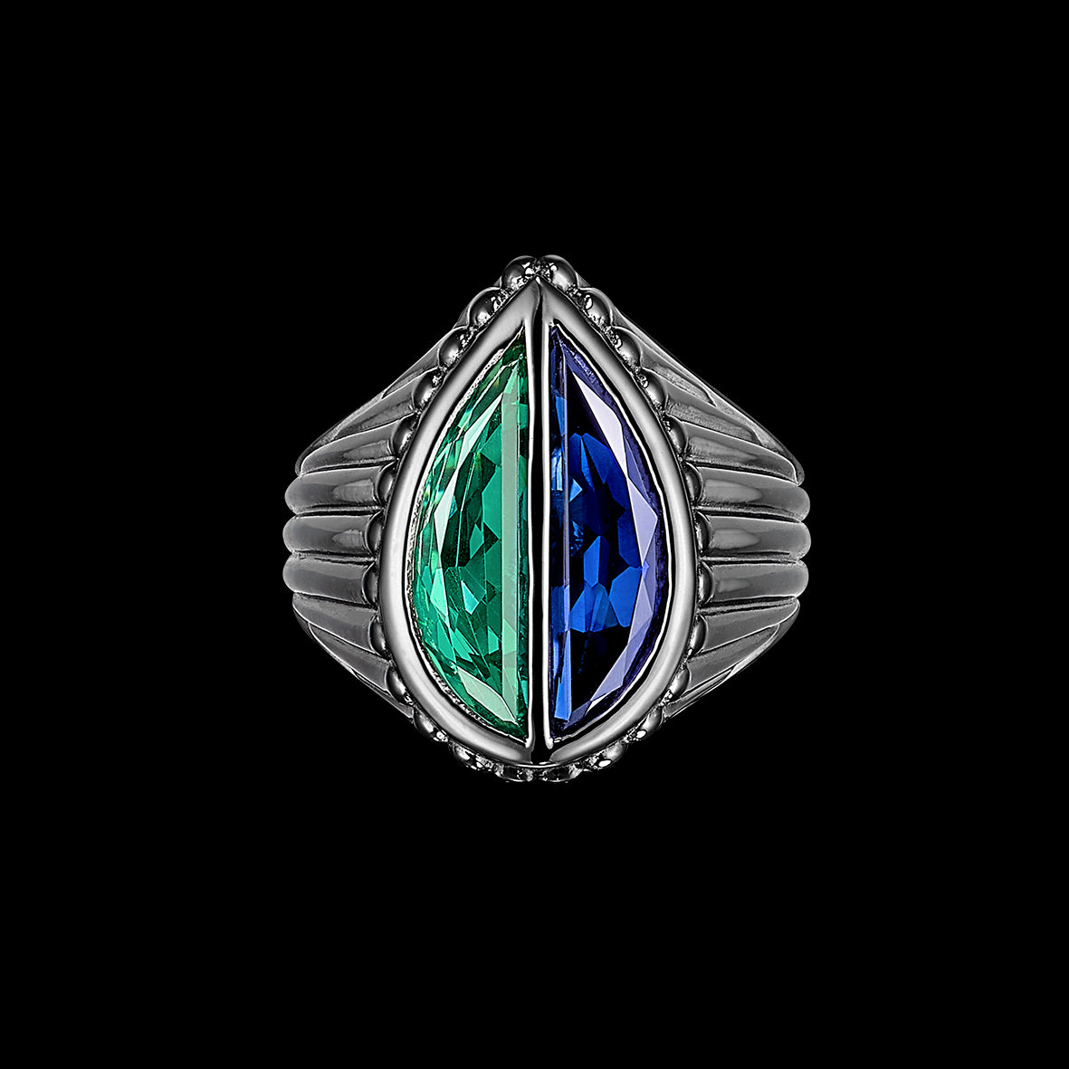 Emerald Pear Signet Ring, Ring, Anabela Chan Joaillerie - Fine jewelry with laboratory grown and created gemstones hand-crafted in the United Kingdom. Anabela Chan Joaillerie is the first fine jewellery brand in the world to champion laboratory-grown and created gemstones with high jewellery design, artisanal craftsmanship and a focus on ethical and sustainable innovations.